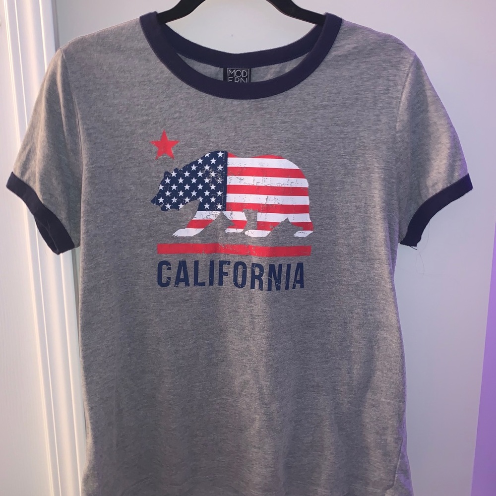 MODERN LUX T-shirt